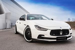G&S Frontschachteinsatz in Sichtcarbon passend für Maserati Ghibli M156